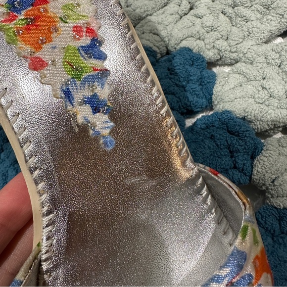 Vintage Y2K Embellished Floral Sandals - Picture 6 of 6